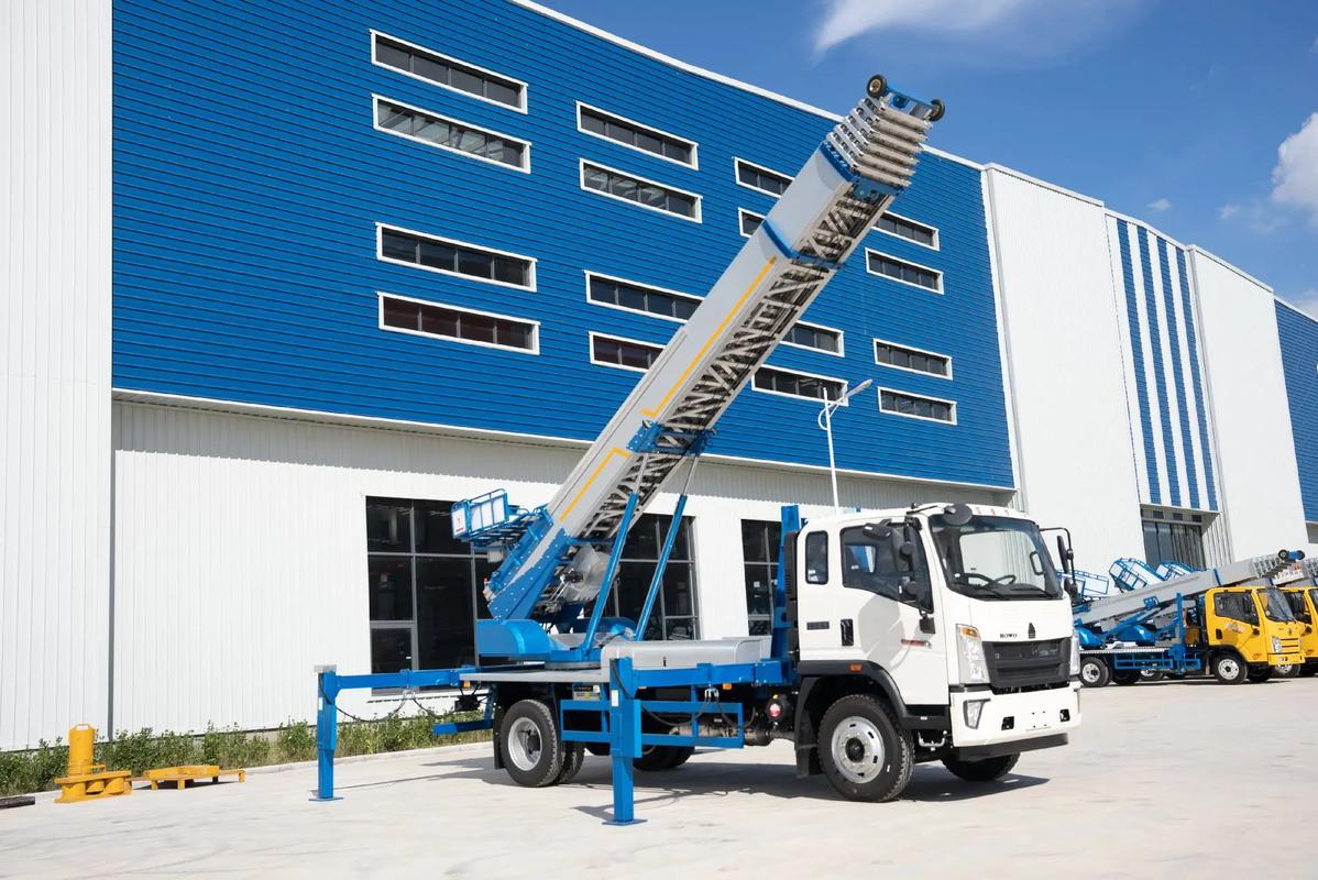 文安县小型云梯车上料车租赁多少钱