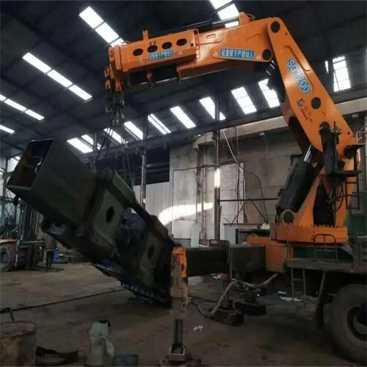 文安县200吨折臂吊出租