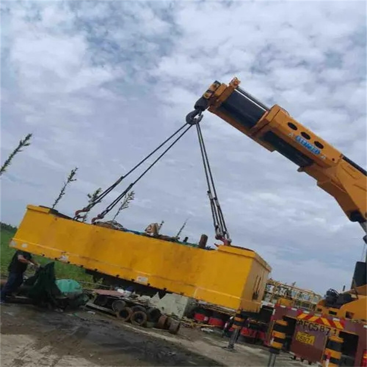 文安县随车吊吊集装箱怎么吊